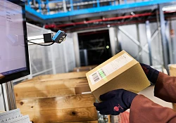SICK launches new image-based code reader for logistics and industrial environments