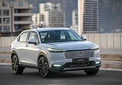2025: Refreshed Honda HR-V 