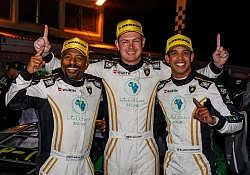 Into Africa Racing snatches victory from the jaws of defeat 