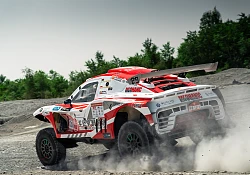 Buggyra ZM Racing makes strong start to Taklimakan Rally, as conditions test crews from day one 