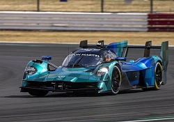 Aston Martin THOR Team completes Valkyrie testing on Silverstone Grand Prix circuit