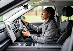 “The perfect ride for me and my family”: Caster Semenya reflects on six months with her JAECOO J7 SHS