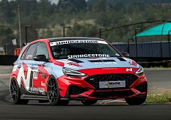 Hyundai’s Johan Nel Wins 2025 Modified FWD Championship Title in Thrilling Finale of the Vilaca Racing Time Attack Series