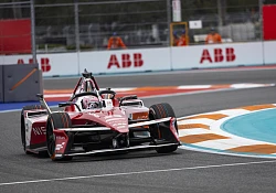 Difficult race for Nissan Formula E Team in Miami 