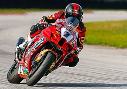 Champions make extreme returns