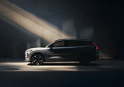 The new Volvo XC70, Volvo Cars’ first extended-range plug-in hybrid 