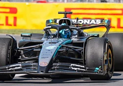 Mercedes shines in Canada