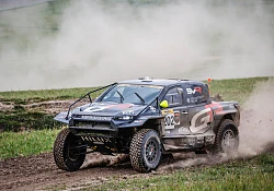 Guy Botterill extended his lead in SA Rally-Raid Championship while Henry Köhne now leads overall navigator standings after team’s second consecutive victory